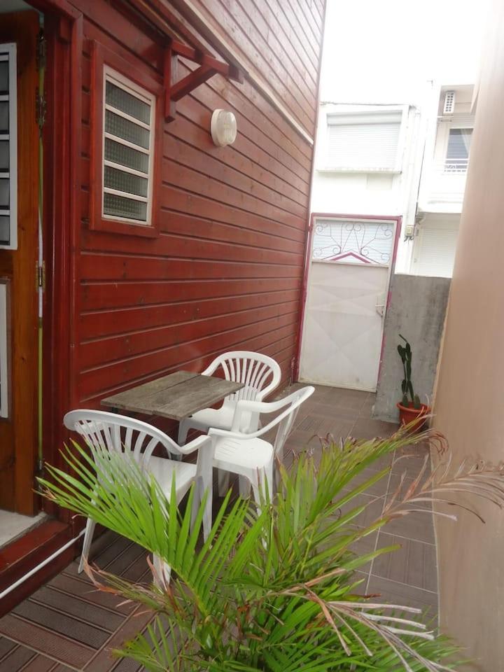 Smart-Lidays Hotel Sainte-Anne  Exterior photo